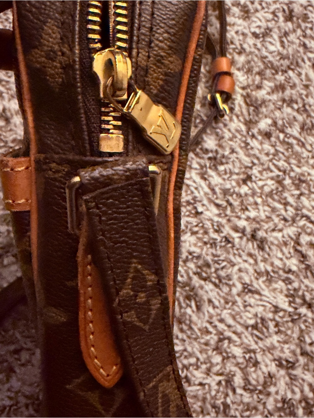 Louis Vuitton Monogram Canvas Crossbody in Brown and Tan - Picture 5 of 12